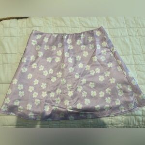 Princess Polly | Flower Mini Skirt in Lavender and White | size 2